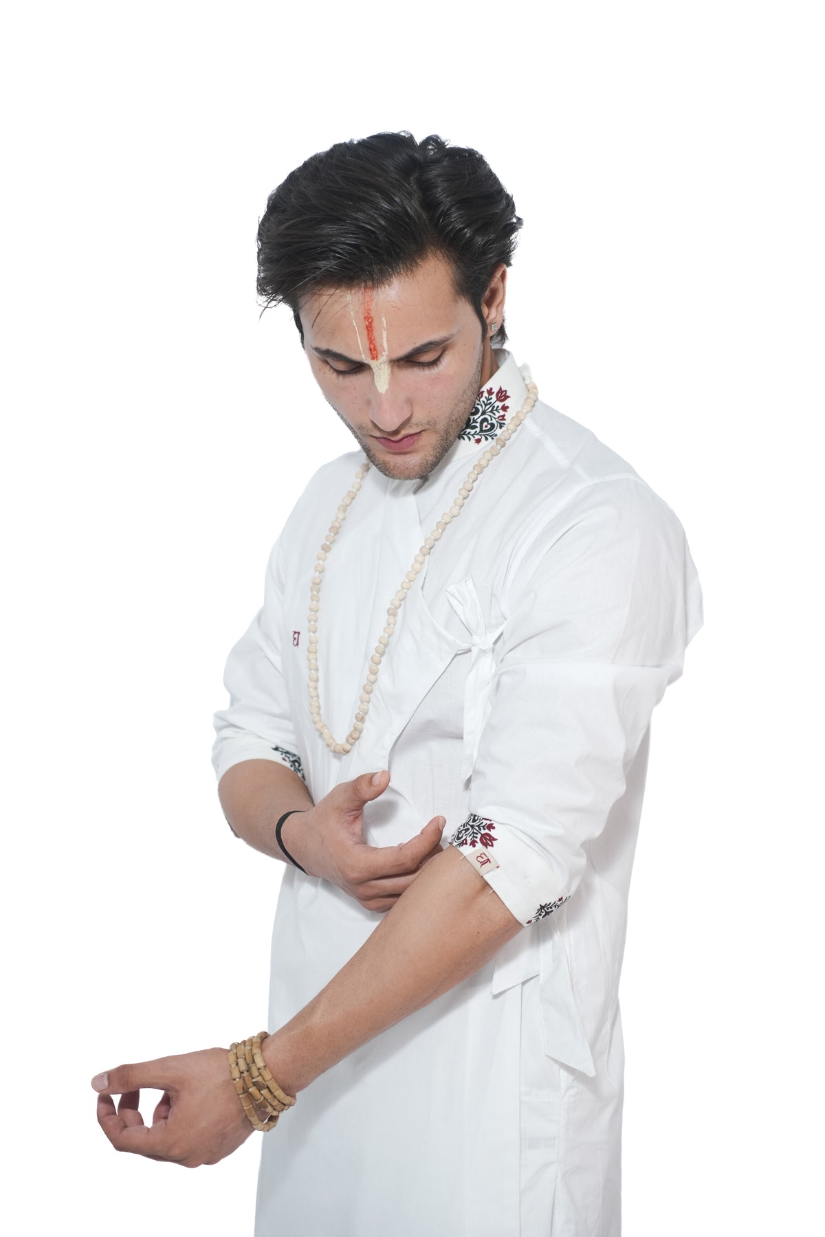 VAIṢṆAVA Bagalabandhi - White